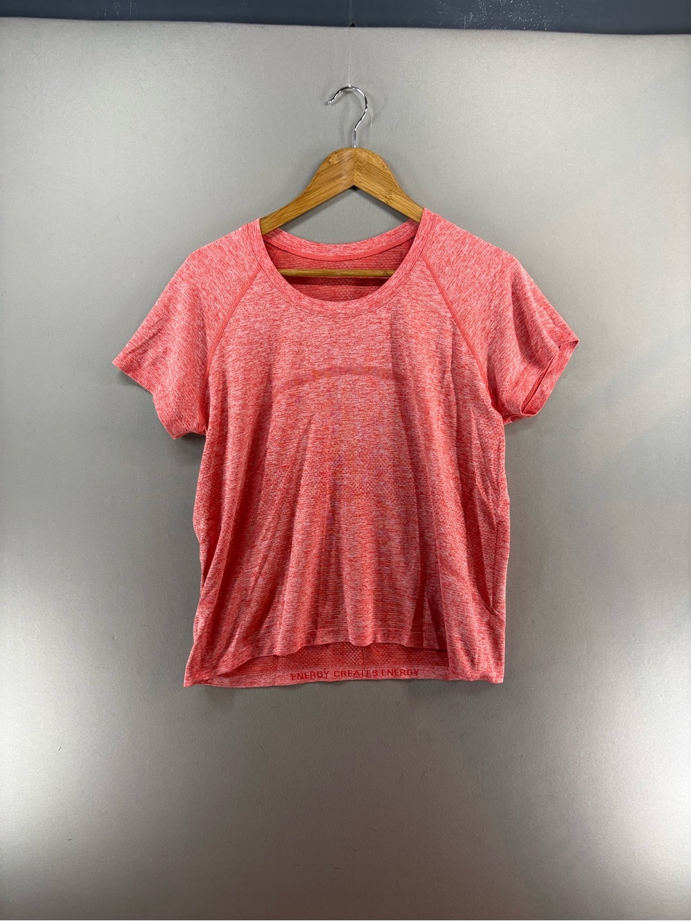 Women Lululemon Swiftly Tech Short Sleeve Size 14 Peach/Orange Active Gym